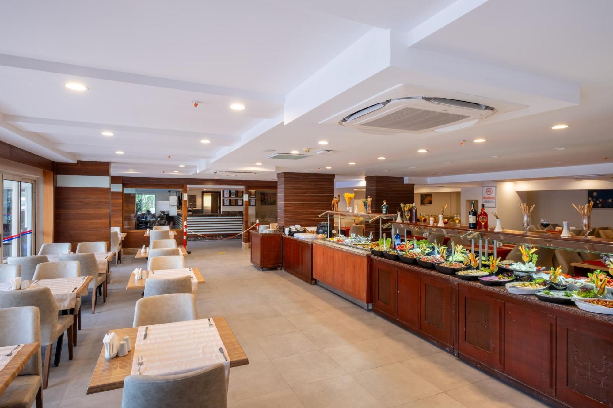 Viking Express Hotel Kemer Exteriér fotografie